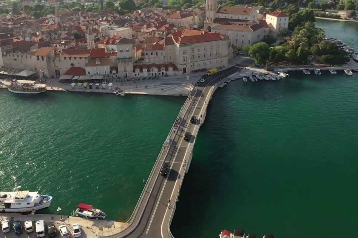Trogir: átadták a felújított régi hidat Čiovo szigetére
